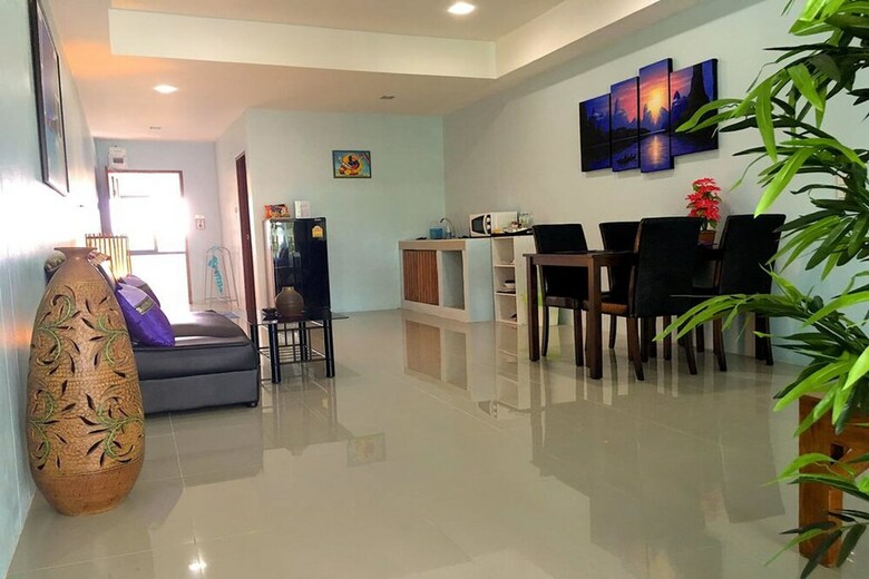 Hotel Breezy House Jomtien