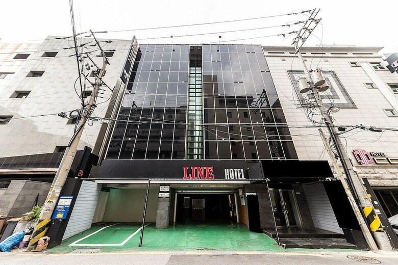 Line Hotel Suwon