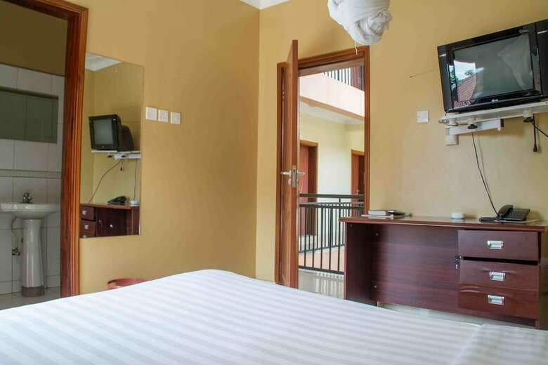 Akello Hotel