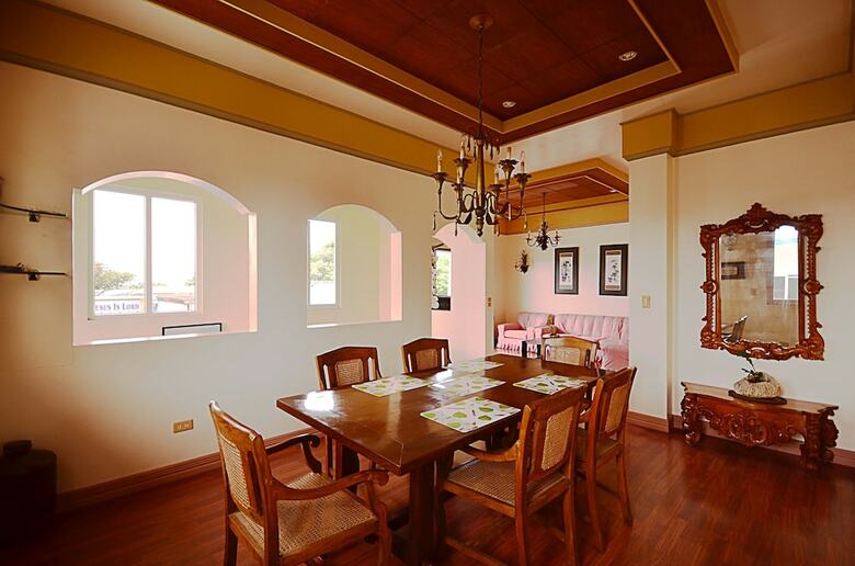 Hotel Den Den Guesthouse