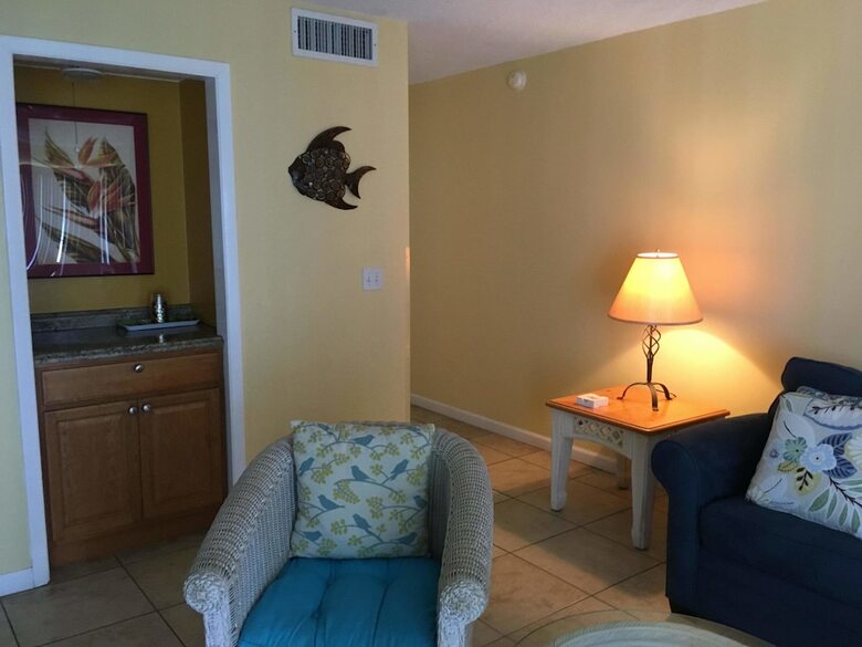 Turtle Crawl Inn