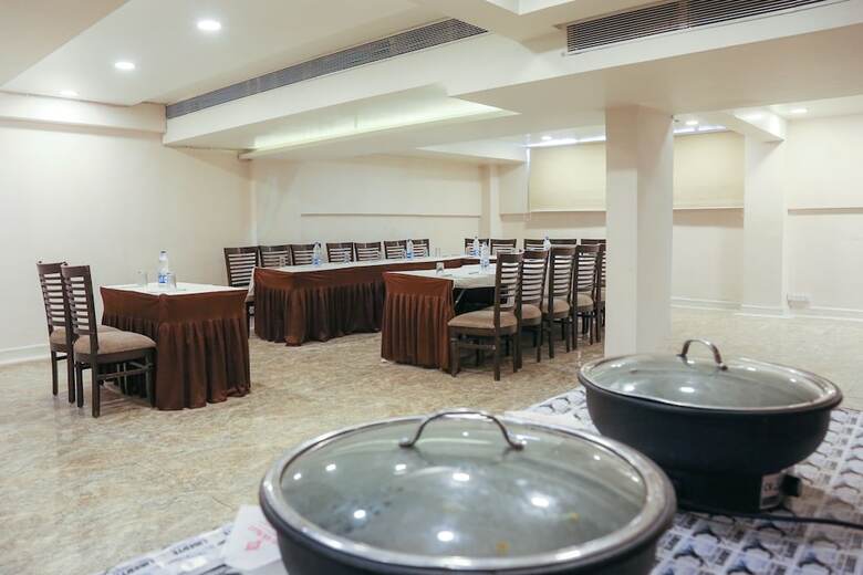 Hotel Treebo Trend Sun Palace Bhopal
