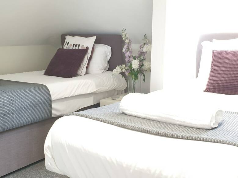 Apartamentos Azdec House
