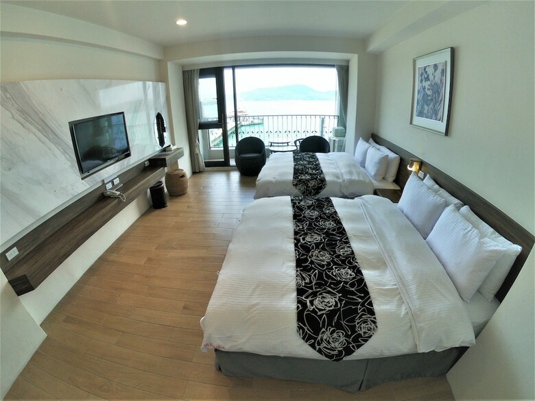 Ming Yue Lakeview Hotel