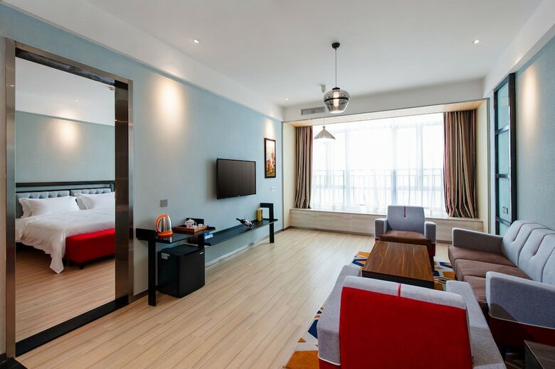 Foshan Yongrun Beehive Hotel