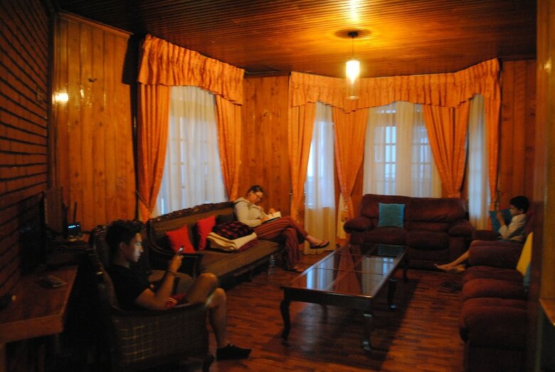 Hotel Comfort Inn & Hostel