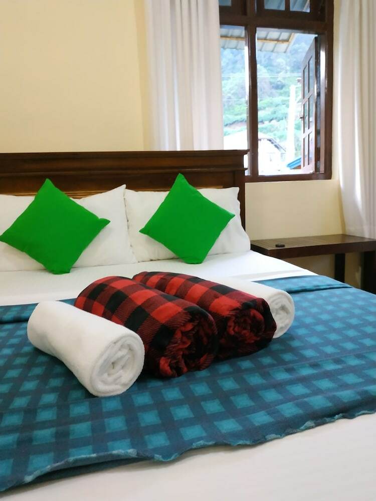 Hotel Comfort Inn & Hostel