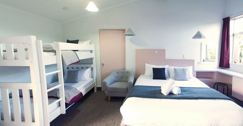 Hostal Fiordland National Park Lodge