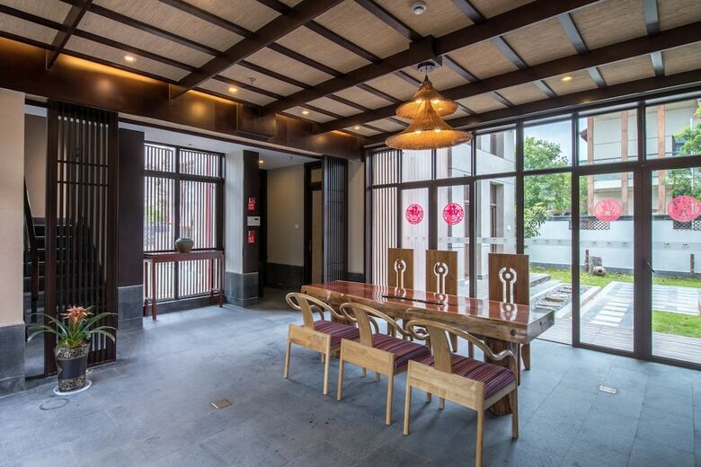 Lijiang Jinmao Boutique Hotel