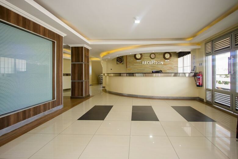 Airport Landing Hotel