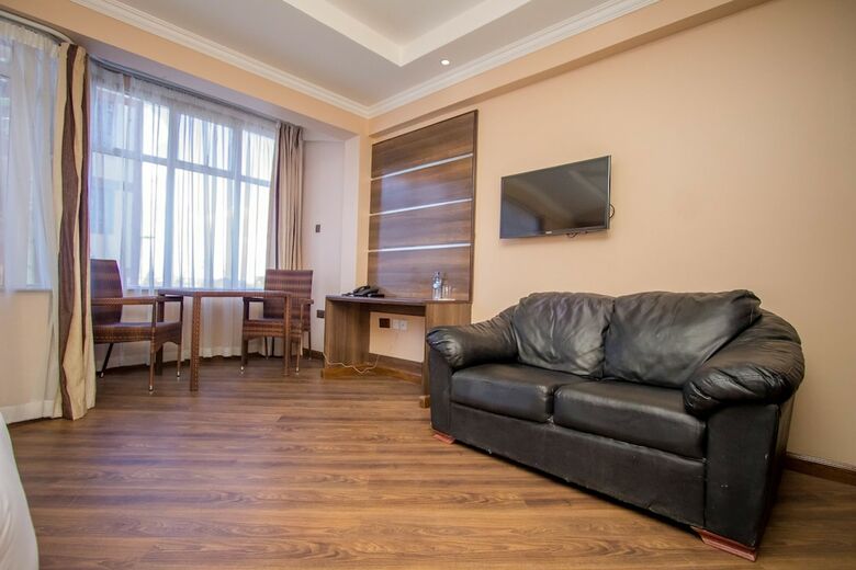 Airport Landing Hotel