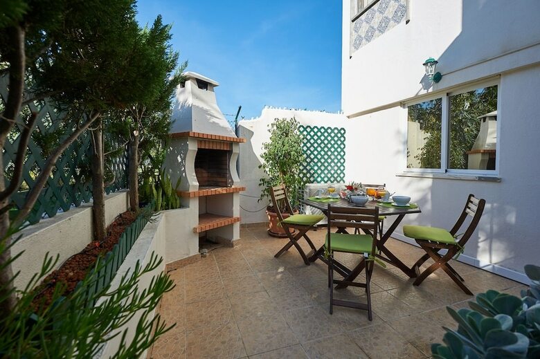 Beguest Gandarinha Apartment
