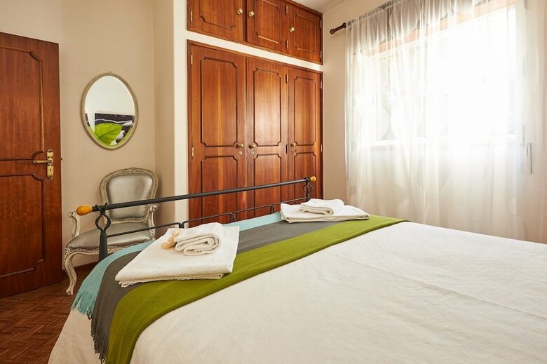 Beguest Gandarinha Apartment