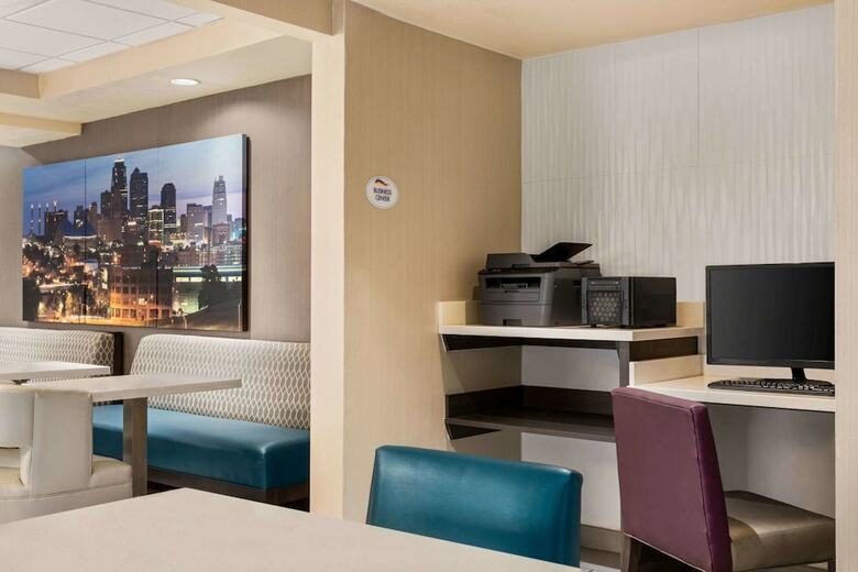 Hotel Baymont By Wyndham Springfield I-44