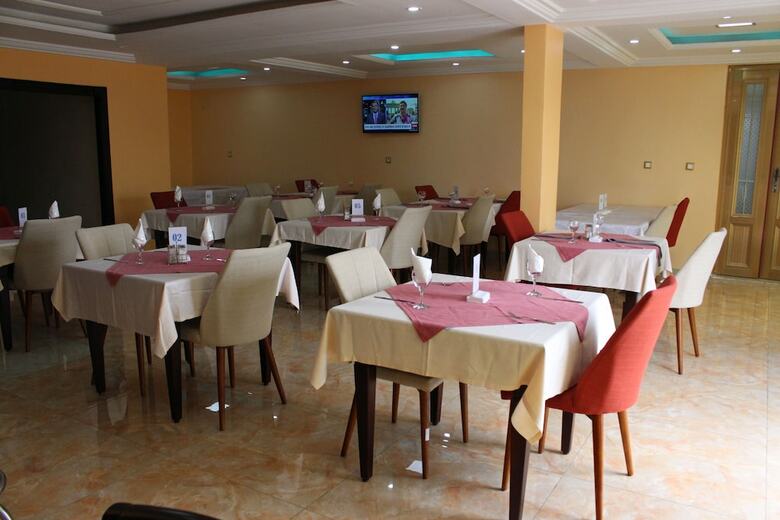 Mbayaville Hotel