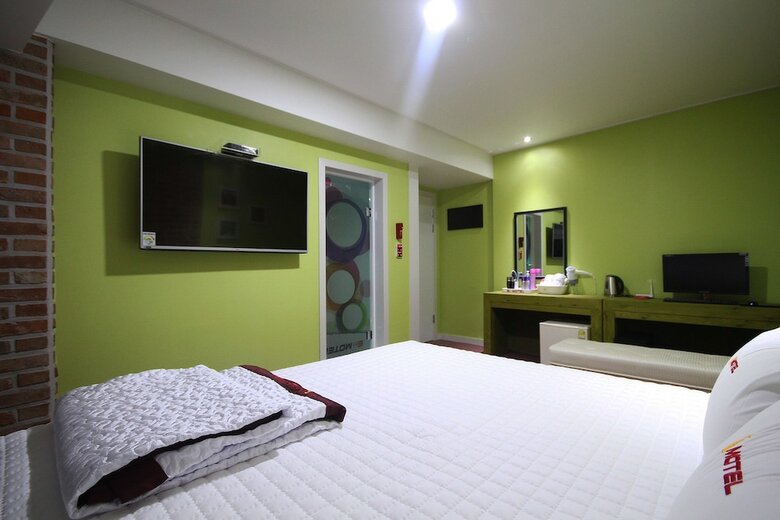 Hotel 6st Motel