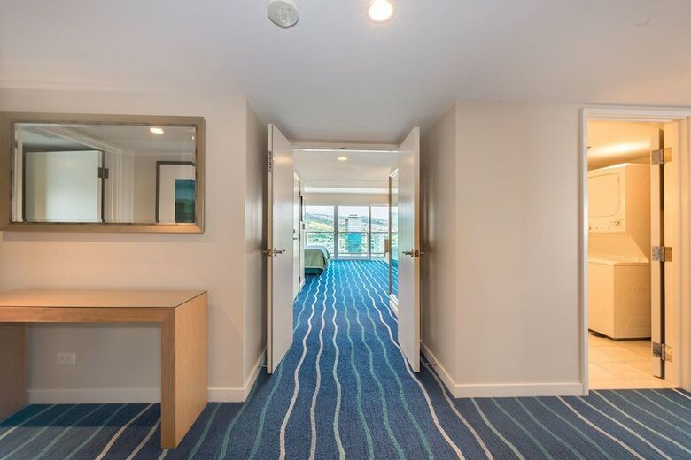 Gaia Hawaii At Ala Moana Hotelcondo
