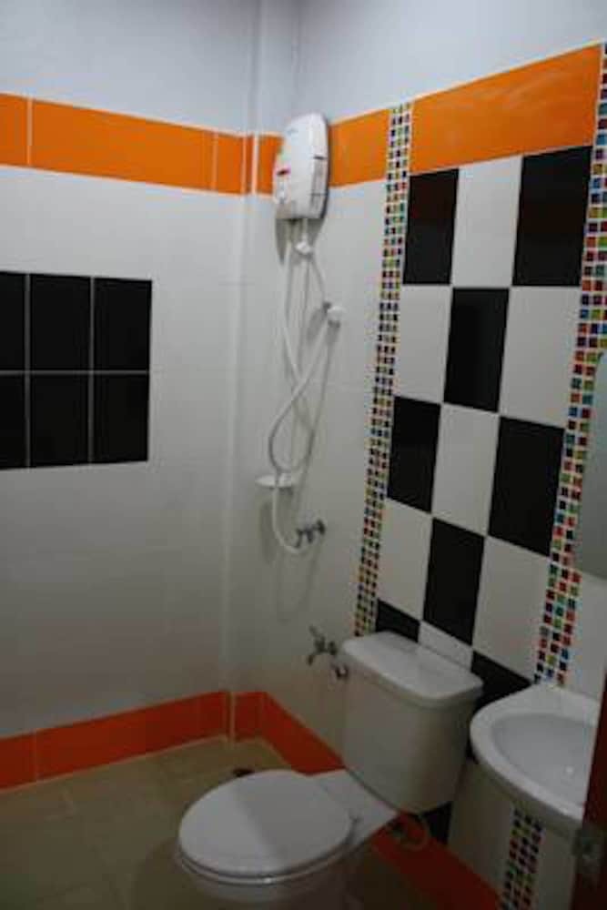 Sabai Ez Hotel