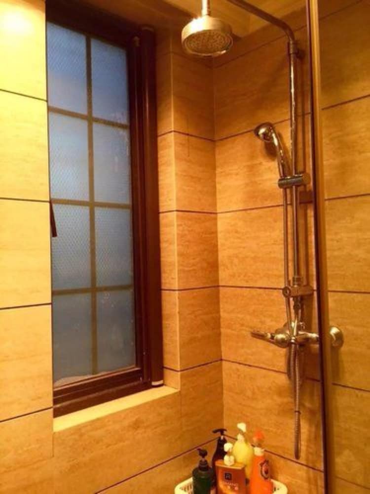 Qingdao Seaside Resort Apartment