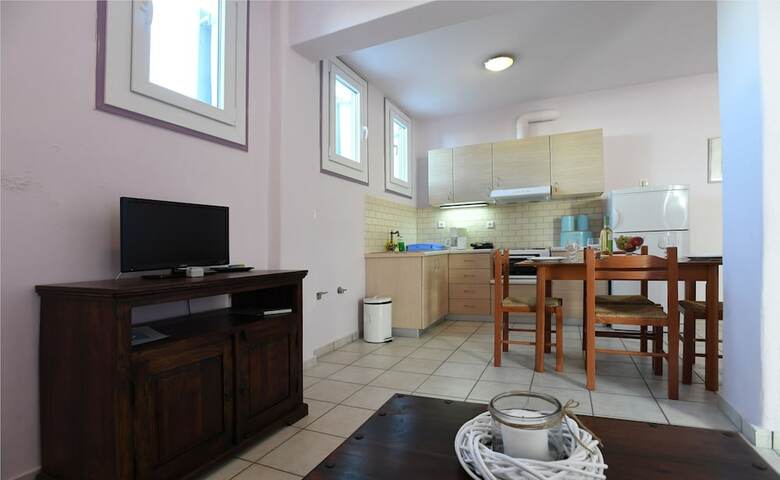 Apartamentos Glafki Studios & Suites