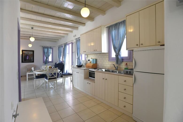 Apartamentos Glafki Studios & Suites
