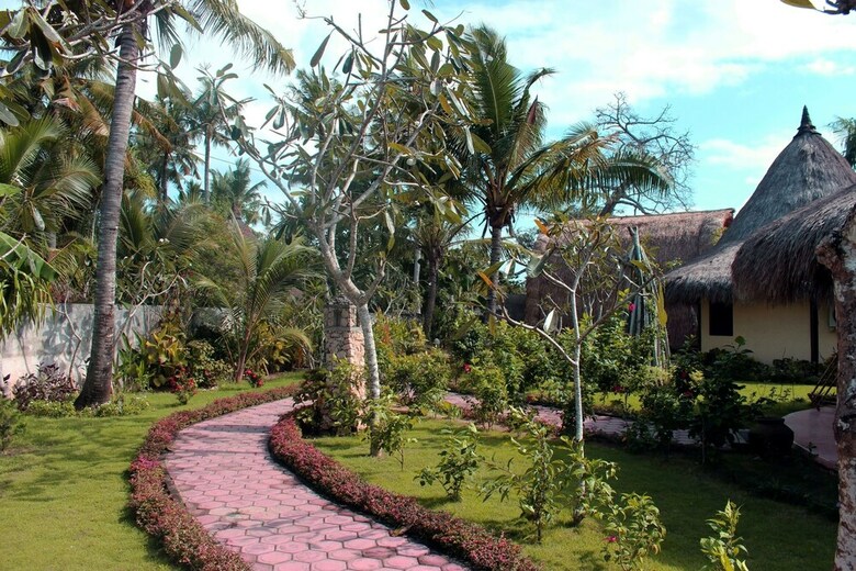 Apartamento Sanghyang Bay Villas