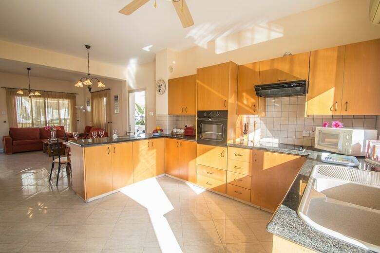 Apartamentos Kapparis Family Holidays