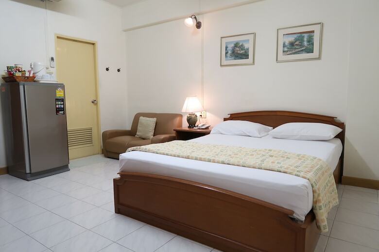 Phawana Sweet Hotel
