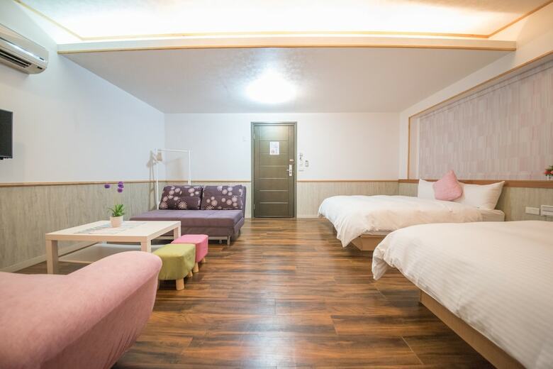 Hotel Honey House B&B