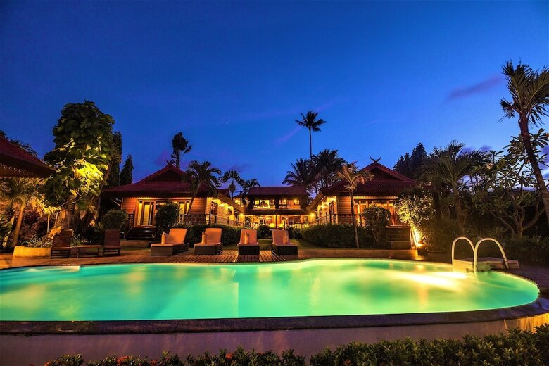 Erawan Villa Hotel