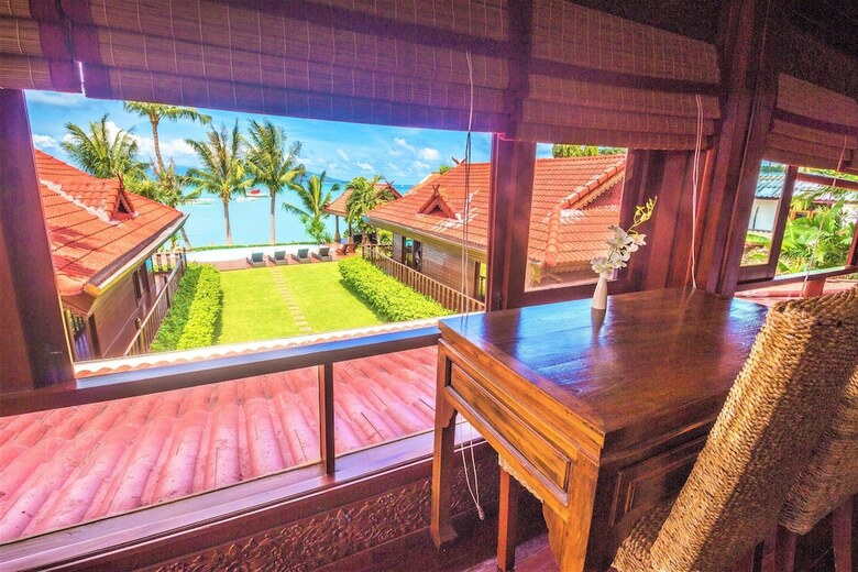 Erawan Villa Hotel