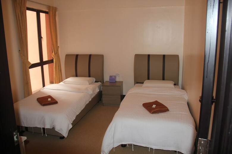 Apartamentos Marimari Marina Service Condo