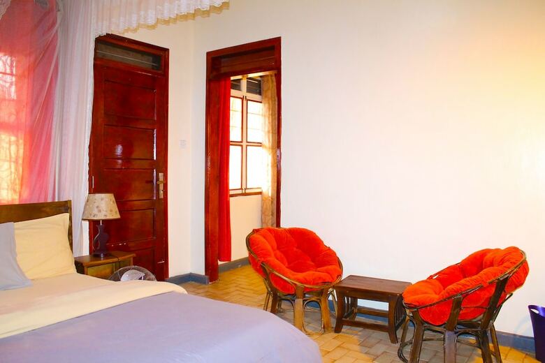 Troos Hotel