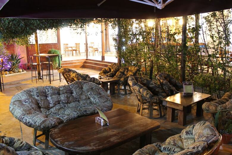 Troos Hotel