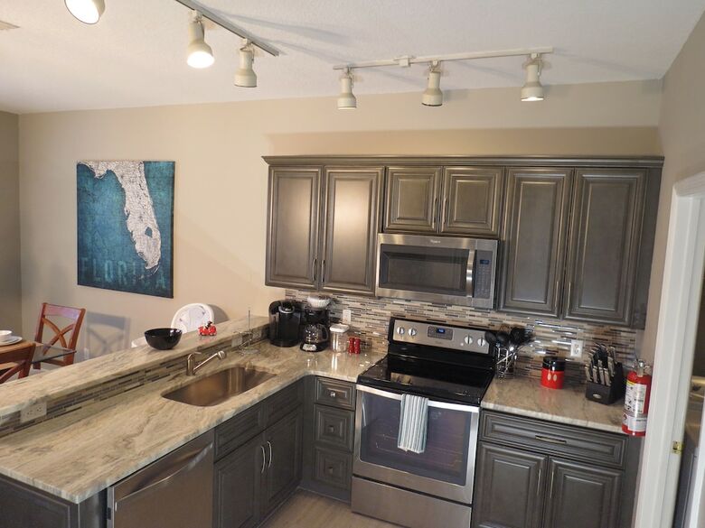 Sandy Ridge Area Pool Home