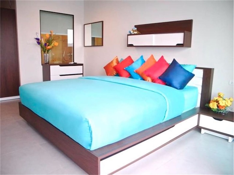 Bliss Patong 2 Bedrooms Apartment