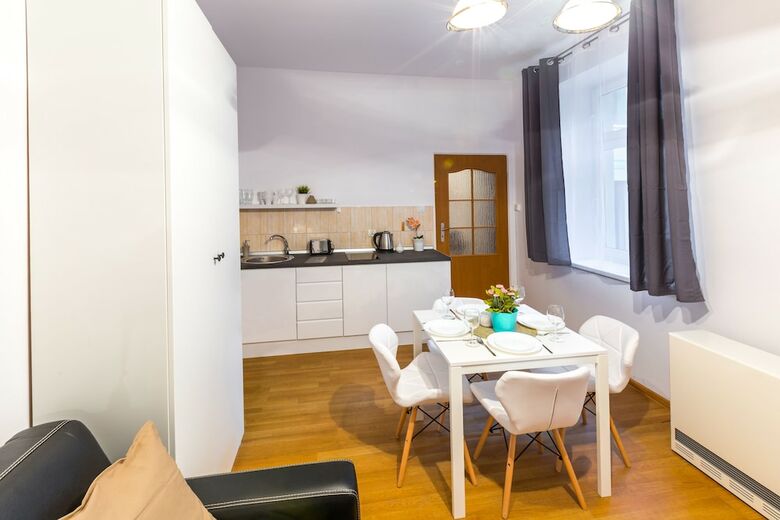 Friendhouse Apartments - Avenue