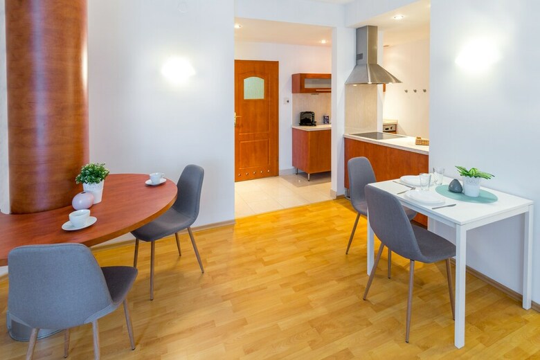 Friendhouse Apartments - Aparthotel