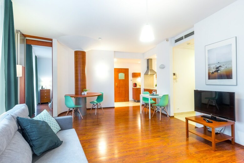 Friendhouse Apartments - Aparthotel