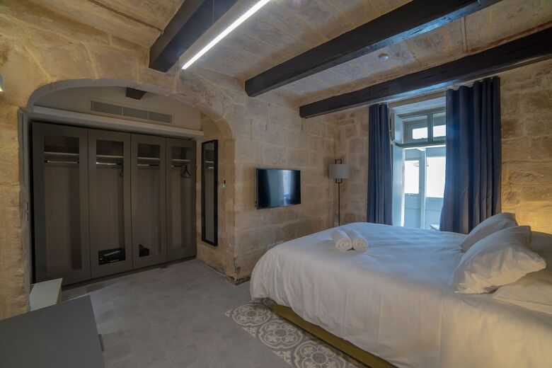 Hotel 19 Rooms