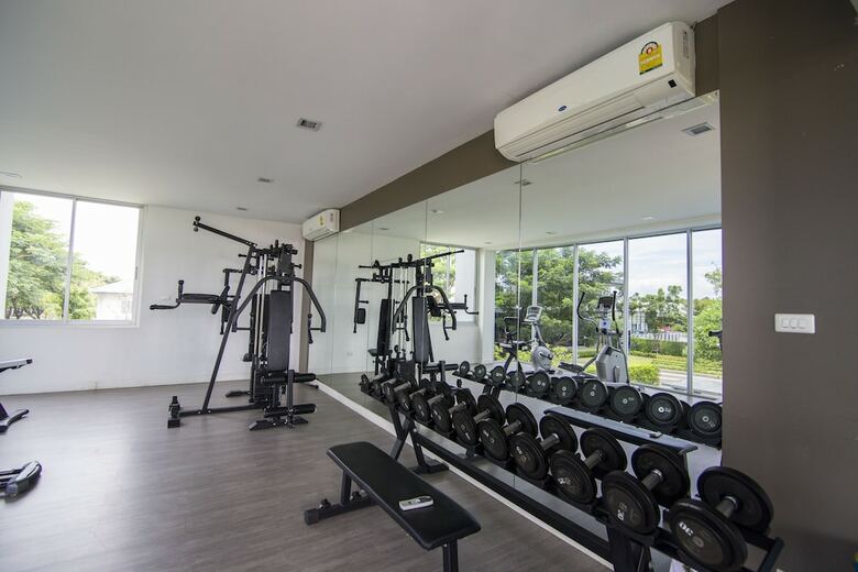 Maximum Land & House Free Wifi Home