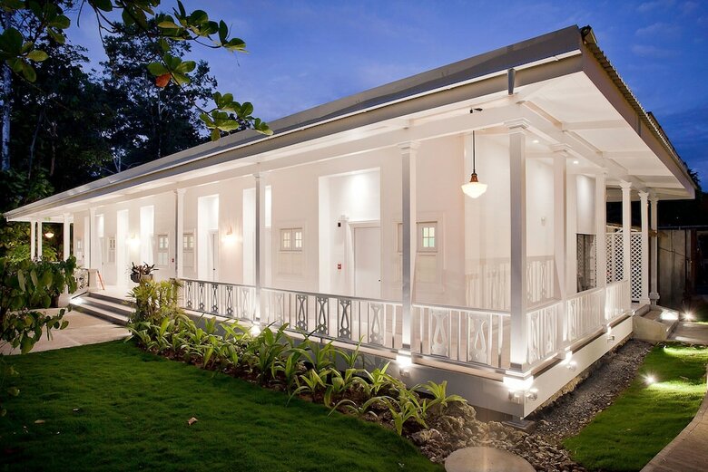 Hotel Aguas Claras