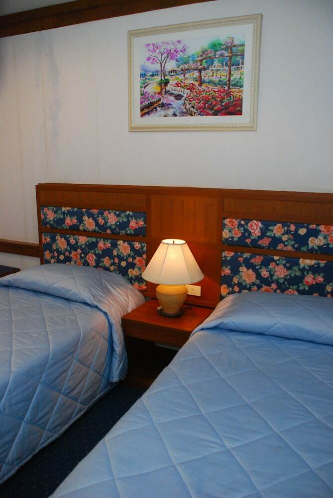Hotel Putthiya Huahin Place