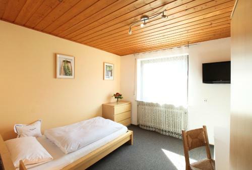 Hostal Landhotel Sch�ll