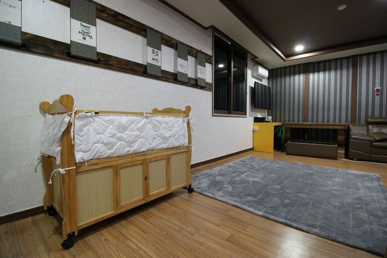 Bulguksa Family Hotel