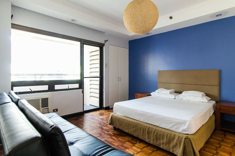 Alcoves Apartments