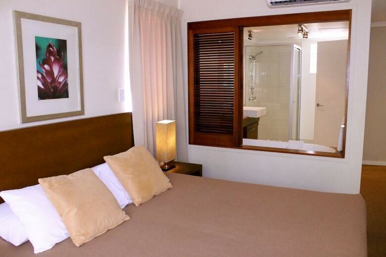 Amphora Resort Luxury Private Apartments