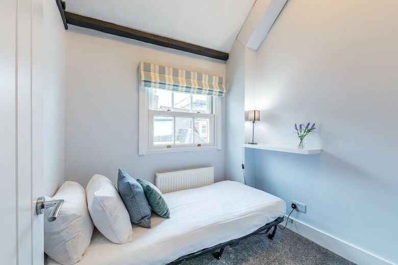 Apartamentos Windsor Castle Townhouse