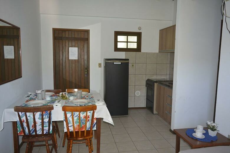 Apartamentos Pousada Cana�