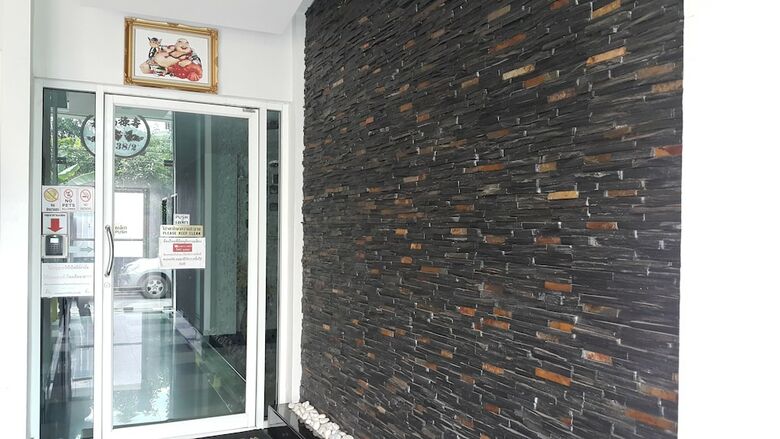 Hotel Sp Residence Suratthani